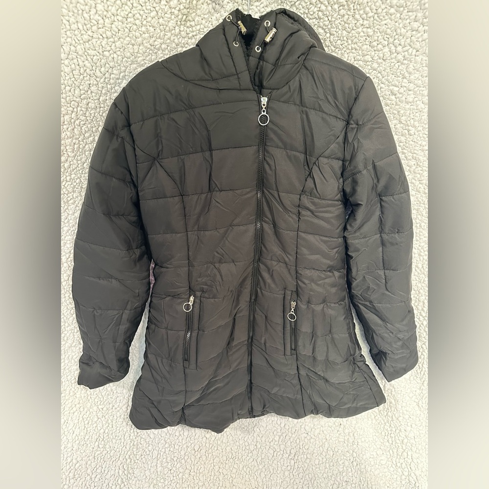 Women's Black Puffer Jacket